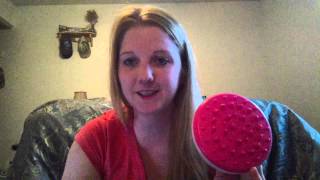 Cellulite Massager Brush Mitt Review [upl. by Isyad]