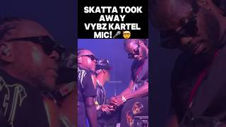 VYBZ KARTEL BEGS SKATTA FOR HIS MIC AT FREEDOM STREET [upl. by Roots]