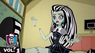 Fear Squad  Volume 1  Monster High [upl. by Ennayhc]