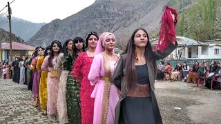 Hakkari düğünleri Taşbaşı köyü düğünleri şexani oremarya yeni halay 2021 Kurdish Wedding [upl. by Sueddaht918]