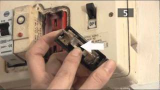 How To Change A Fuse In A Traditional Fuse Box [upl. by Aret]