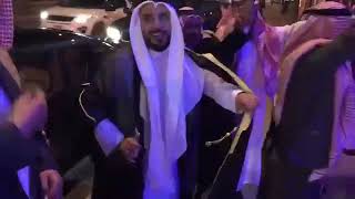 Saudies dancing Iraqi at wedding Khaleeji dance in Saudi Arabia [upl. by Reiners]