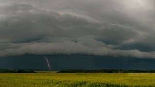 Orages multicellulaires des 04 amp 05 juillet 2012  Multicell storm of 04 amp 05 july 2012 [upl. by Cross]